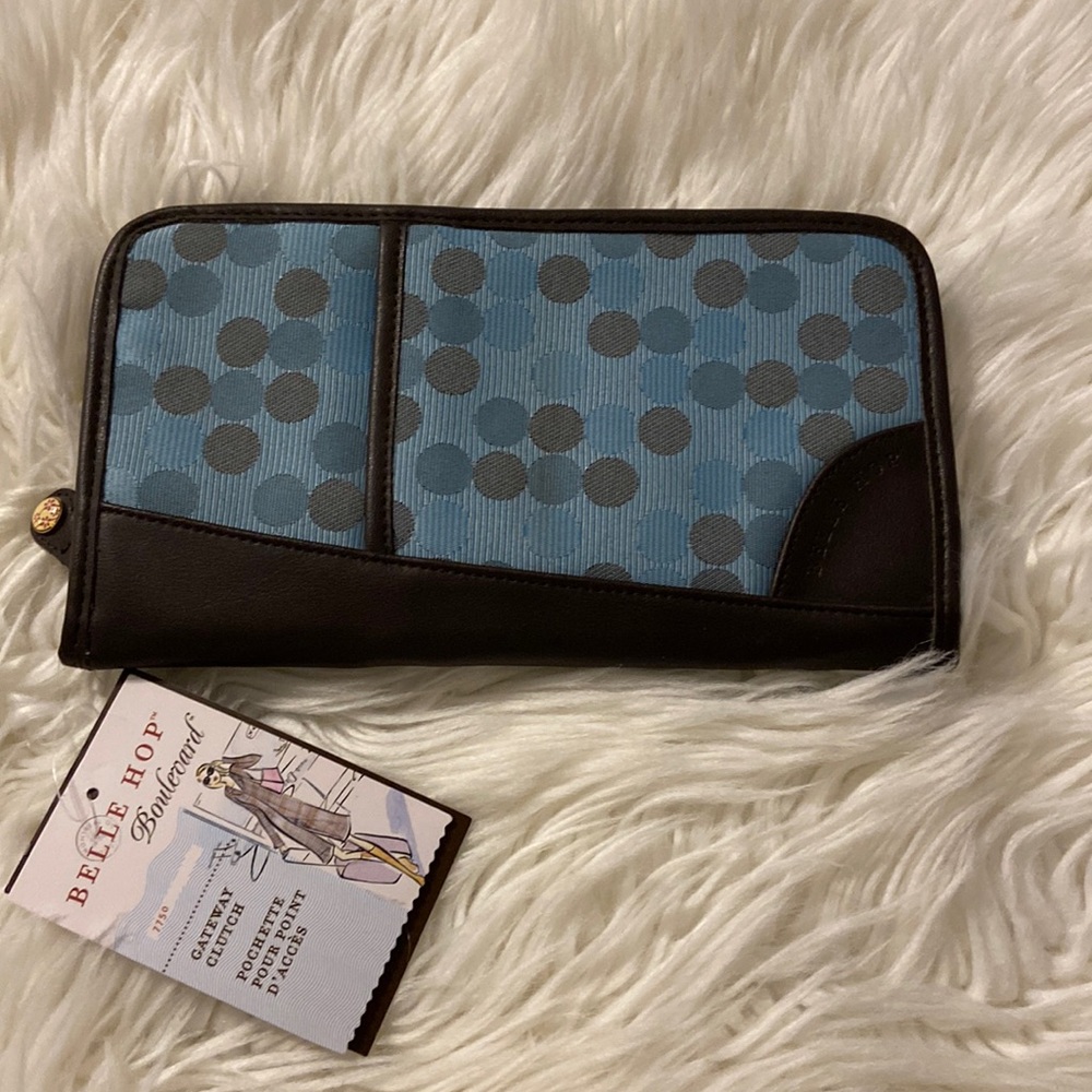 Belle Hop Gateway Clutch brand new with tag
